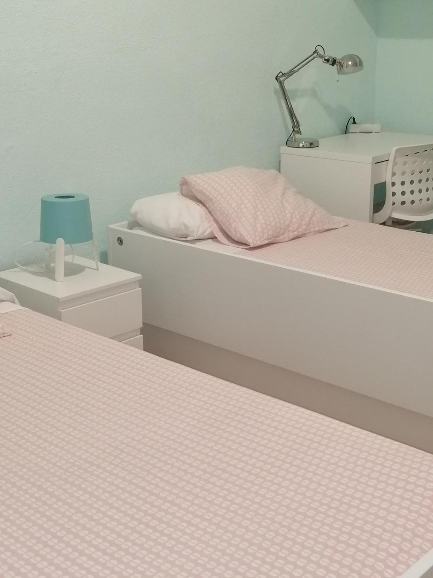 Auberge de jeunesse Residencia Abay à Madrid Extérieur photo