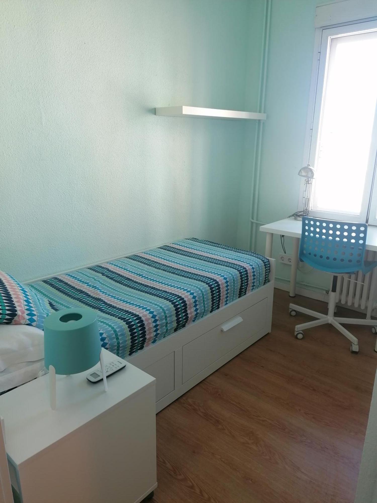 Auberge de jeunesse Residencia Abay à Madrid Extérieur photo