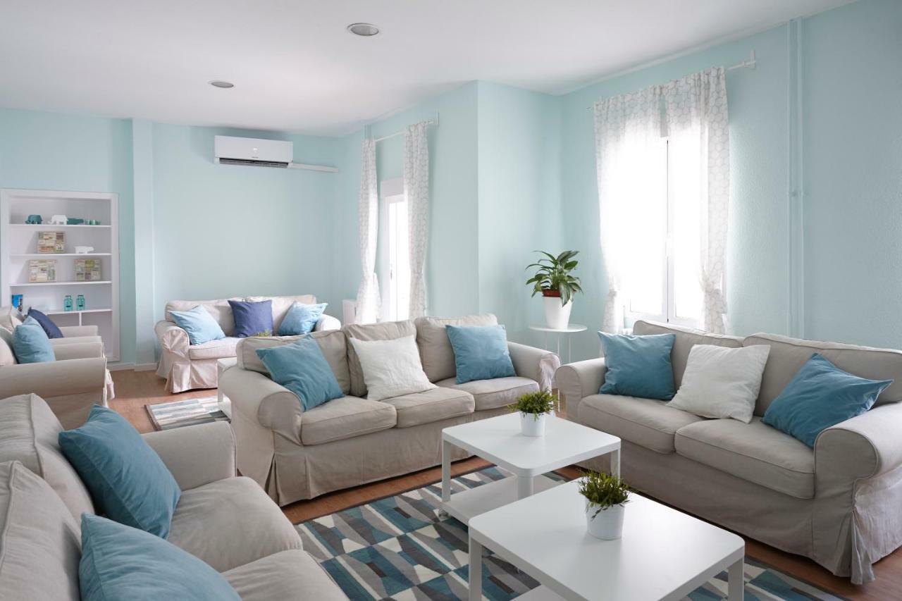 Auberge de jeunesse Residencia Abay à Madrid Extérieur photo